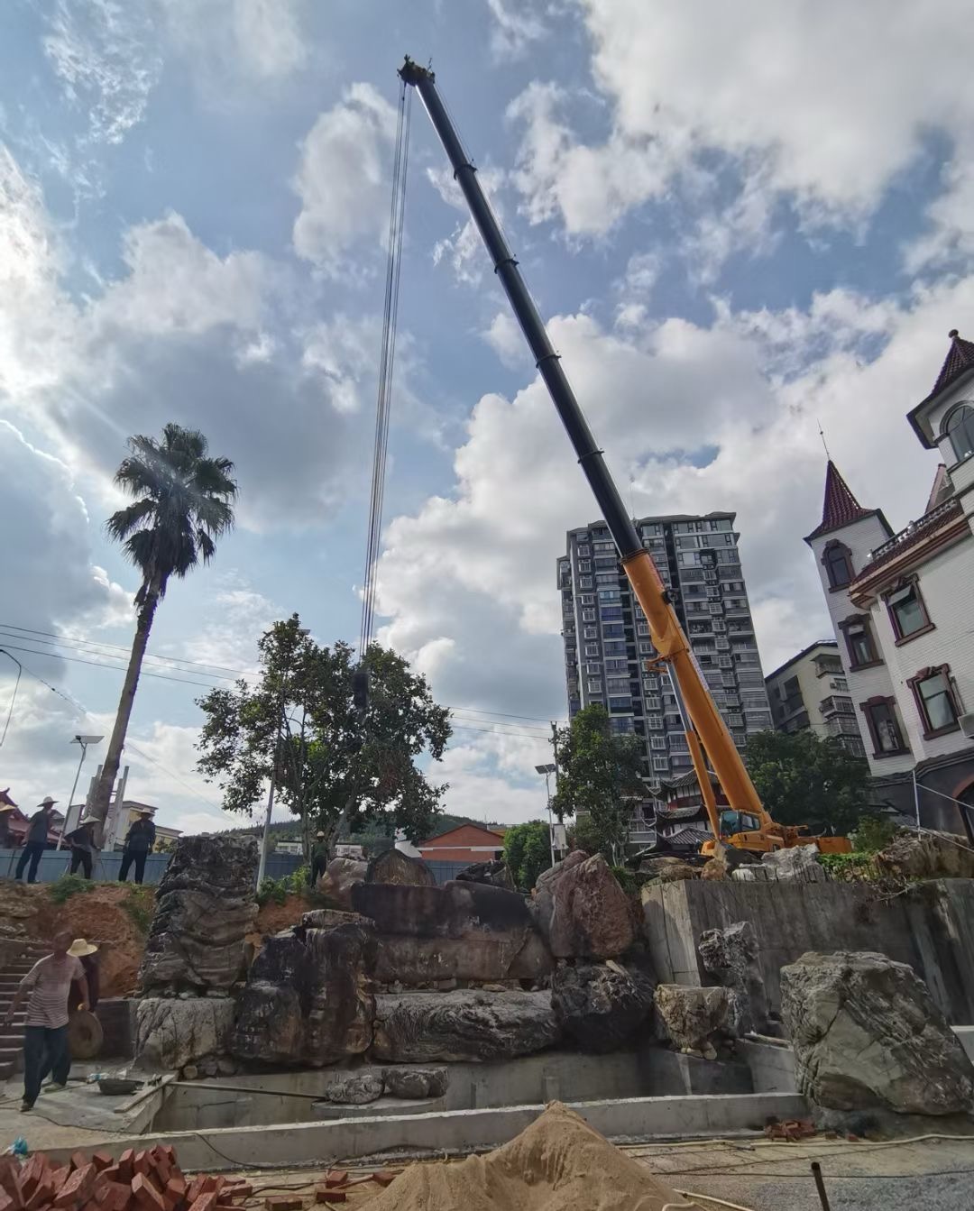 景德镇市大小汽车吊出租吊装公司